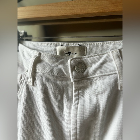 7 for all mankind | Mega Flare Jean in Clean white | size 30 - Picture 11 of 11